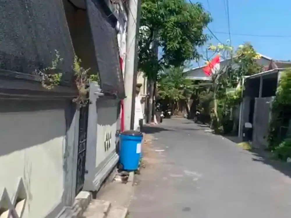For sale  Di jual Rumah lantai 3. Lokasi di jl.Palapa Sidakarya Sesetan Denpasar Selatan.