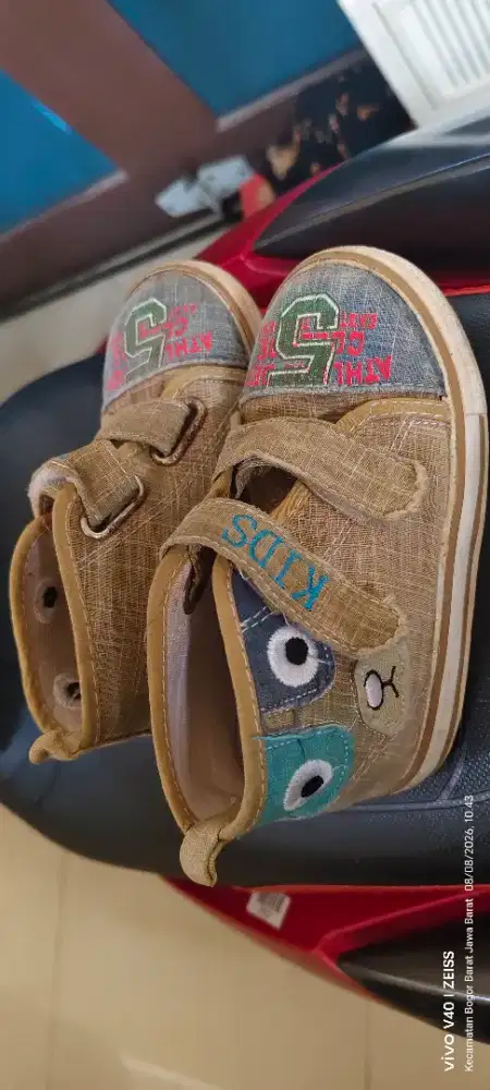 Sepatu anak Donatello