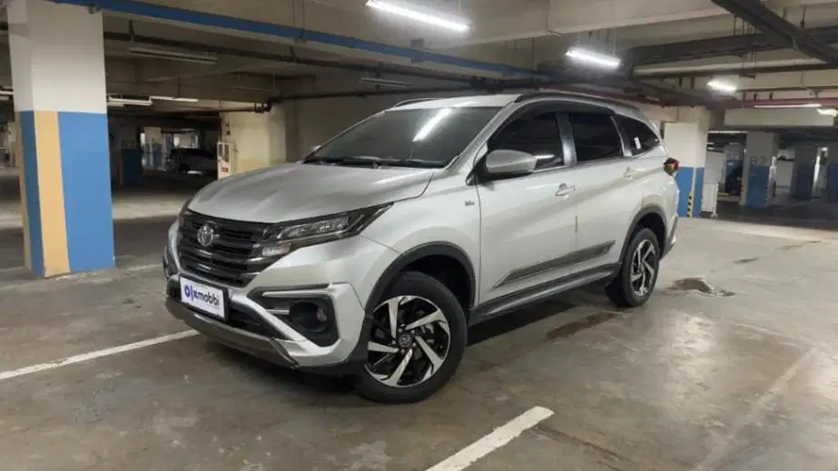 LOW DP Toyota Rush 1.5 S GR Sport Bensin-AT 2021 DFG