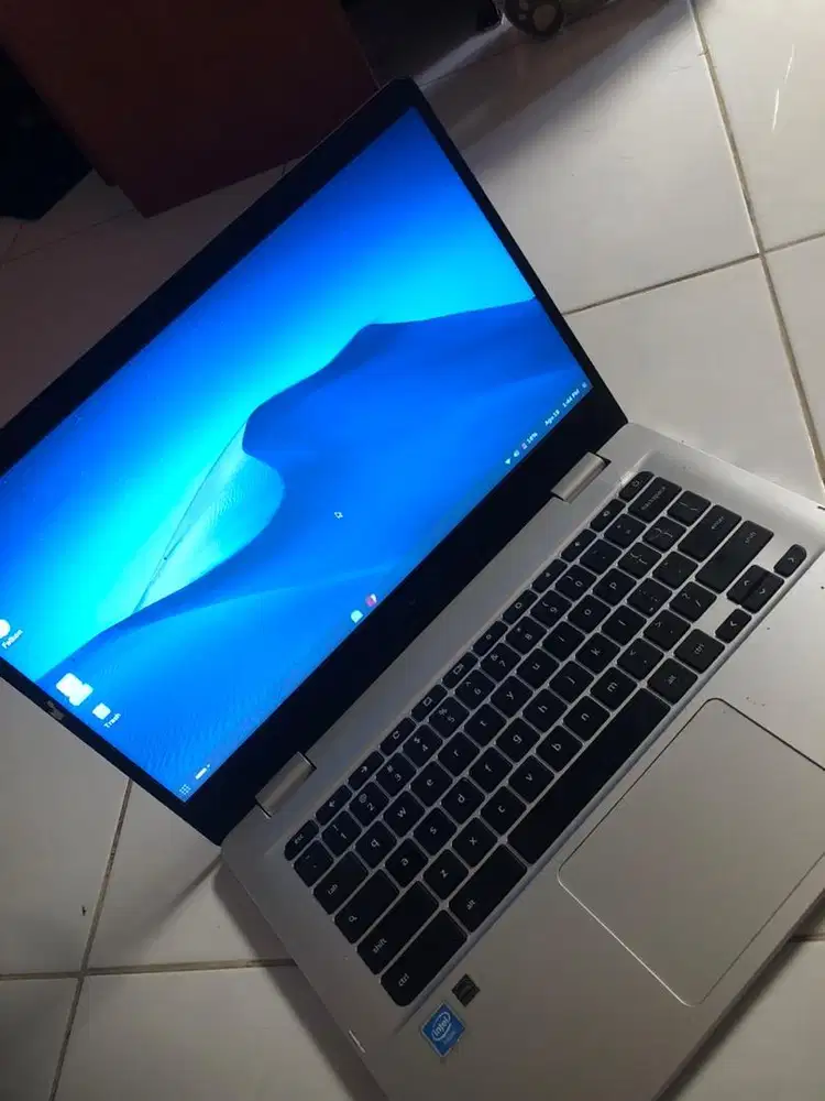 Laptop Asus C423 lancar jaya cocok buat kerjaan ringan
