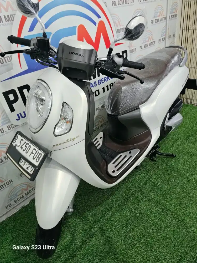Honda Scoopy Prestige 2024