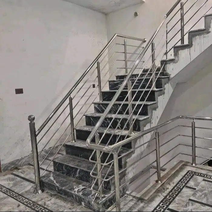 Railling tangga/railing balkon rumah model stainless stell