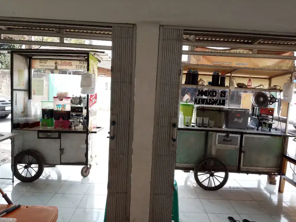 DI BUTUHKAN PART TIME