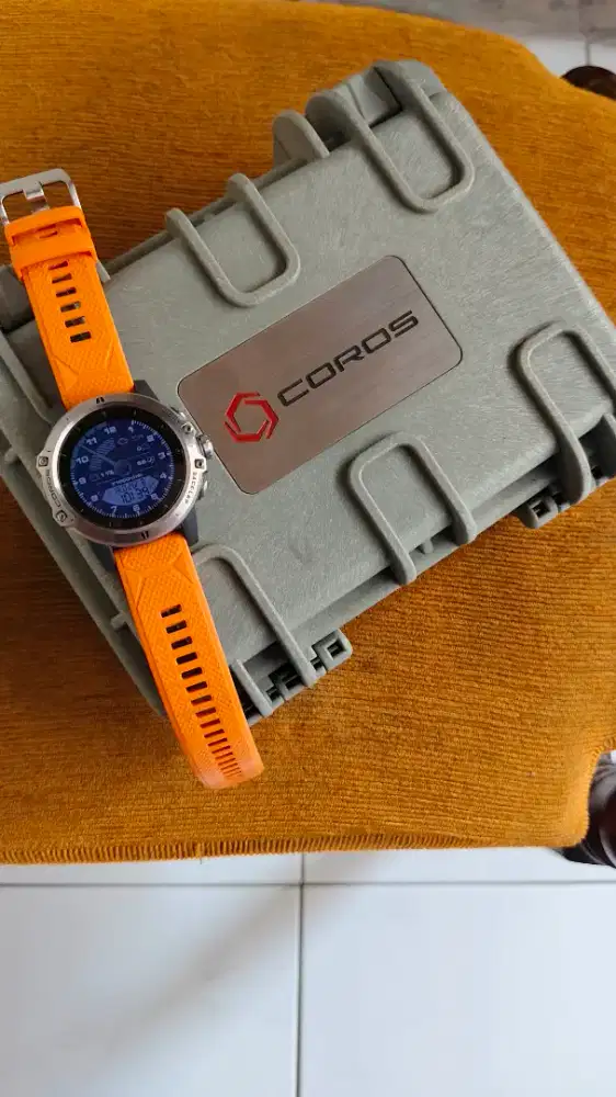 Coros vertix second