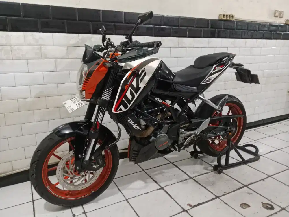 KTM DUKE 200CC 2017 KOMPLIT PAJAK HIDUP