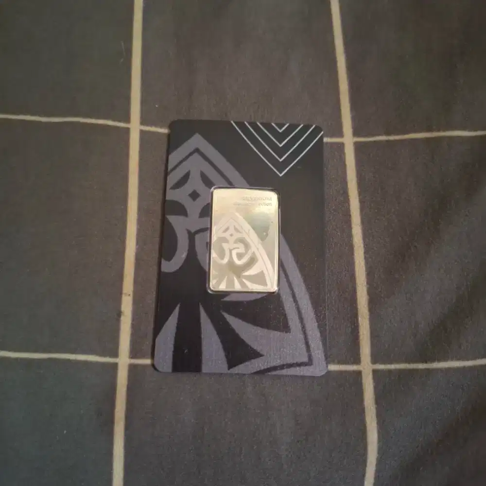 Silver perak (silverium 9.9 gram)