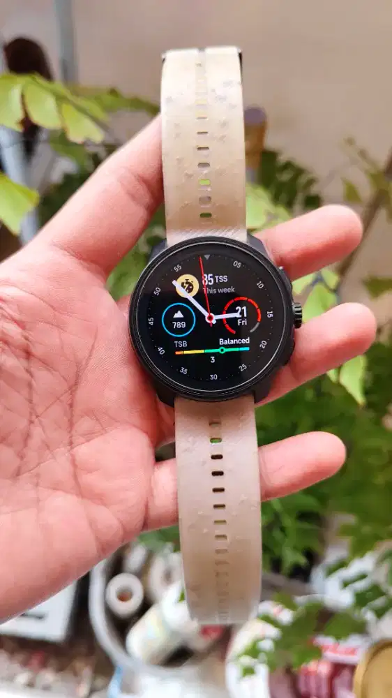 Suunto race s second