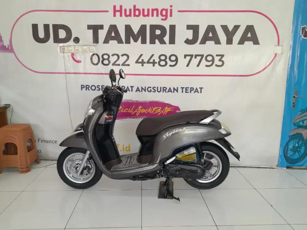 HONDA SCOOPY STYLISH 2019 COKLAT