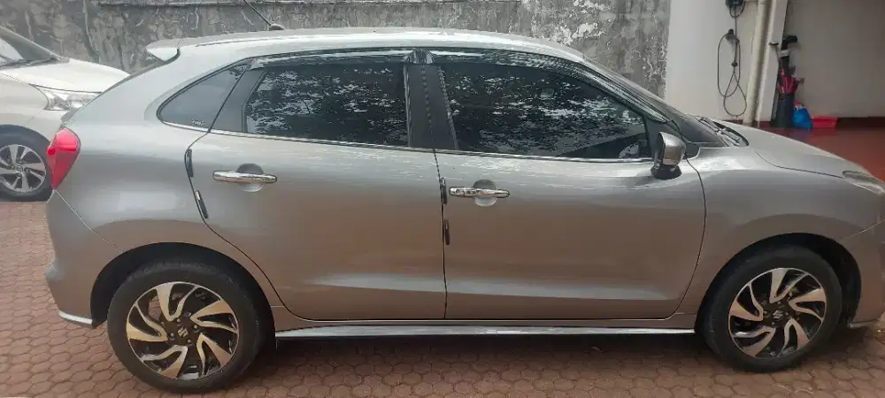 Suzuki Baleno 2018 Km r3ndah