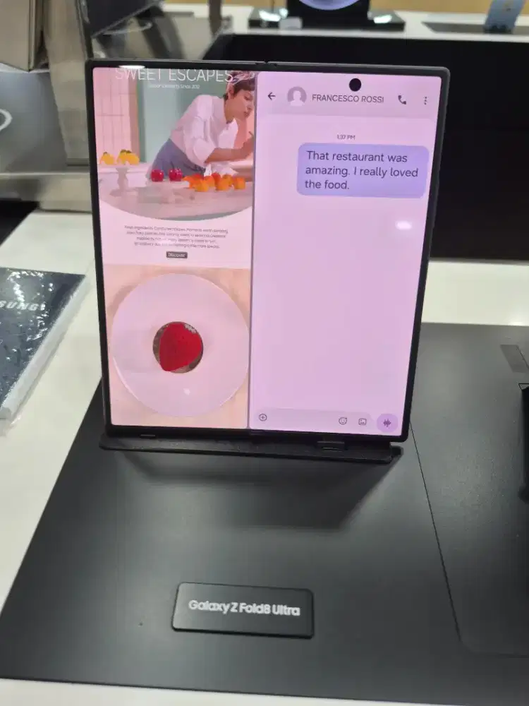 Samsung galaxy Fold 8 ultra