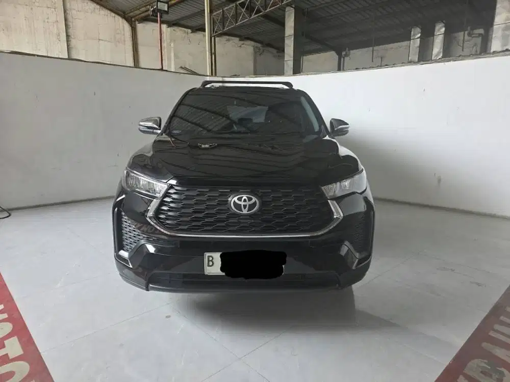 Low Km 27rban Innova Zenix G 2.0 Hybrid AT ( Matic ) 2024 Hitam Mulus