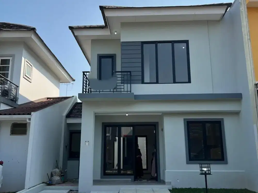 Dijual Rumah 2 Lantai Kota Wisata Siap Huni