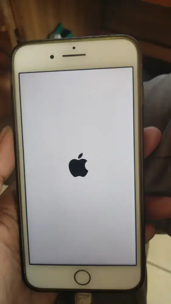 iphone 7 plus warna putih