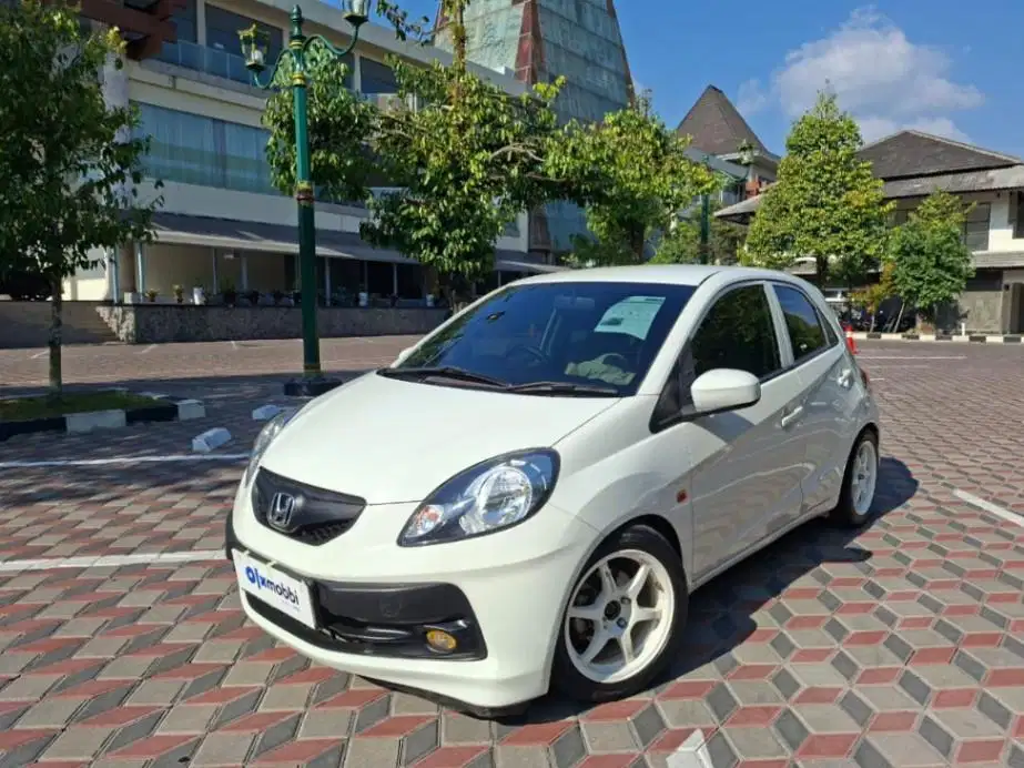 Honda Brio Satya 1.2 Type E Bensin Manual Tahun 2016