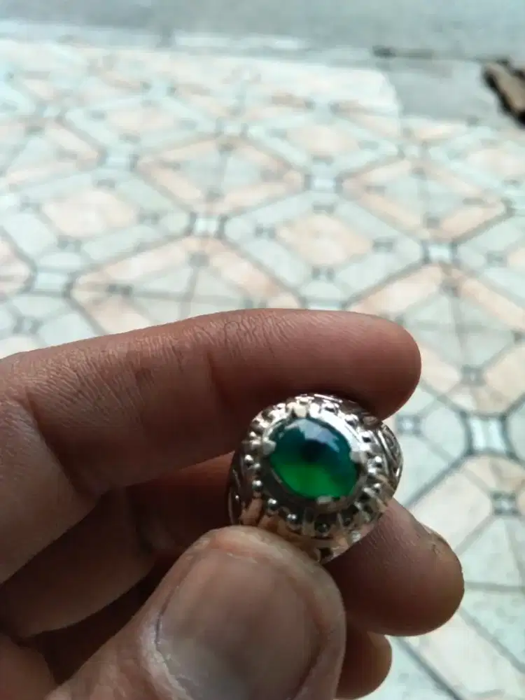 Batu bacan doko