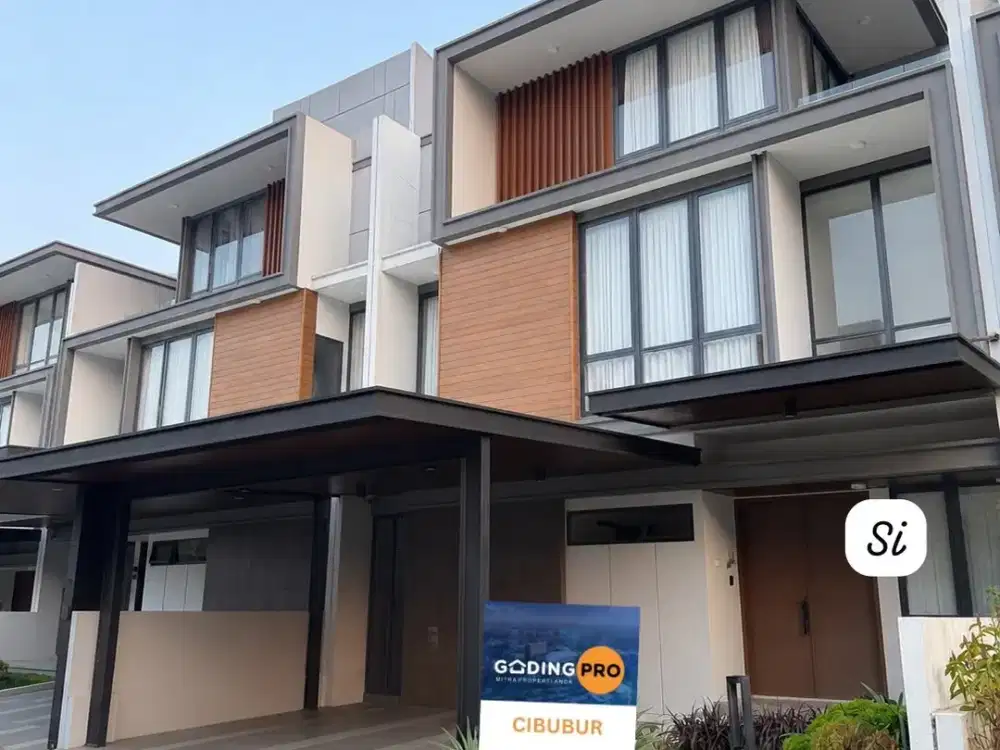 Dijual - Rumah 2 Lantai Siap Huni Lokasi Strategis di Kota Wisata