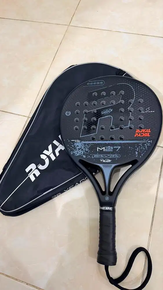 Jual raket padel jarang dipakai