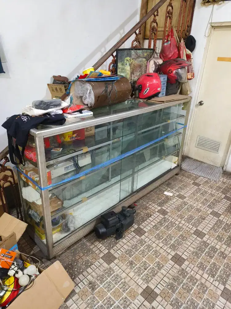 Jual borongan etalase bekas