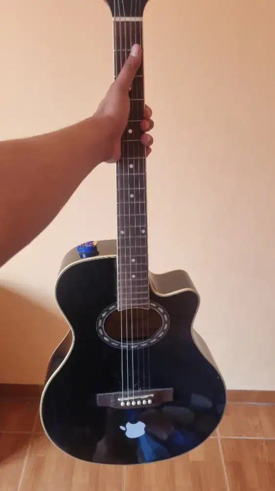 Jual gitar legacy