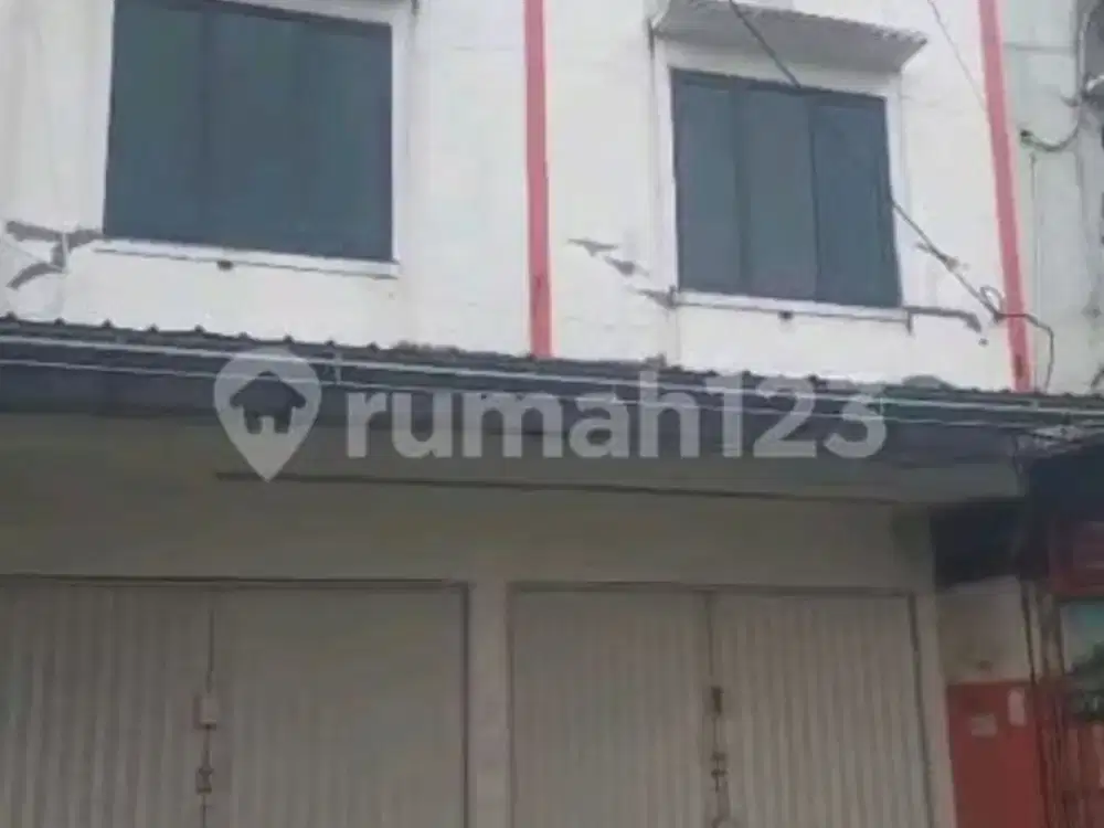 Disewa 2 Ruko Gandeng Strategis di Pinggir Jalan Tajur Bogor
