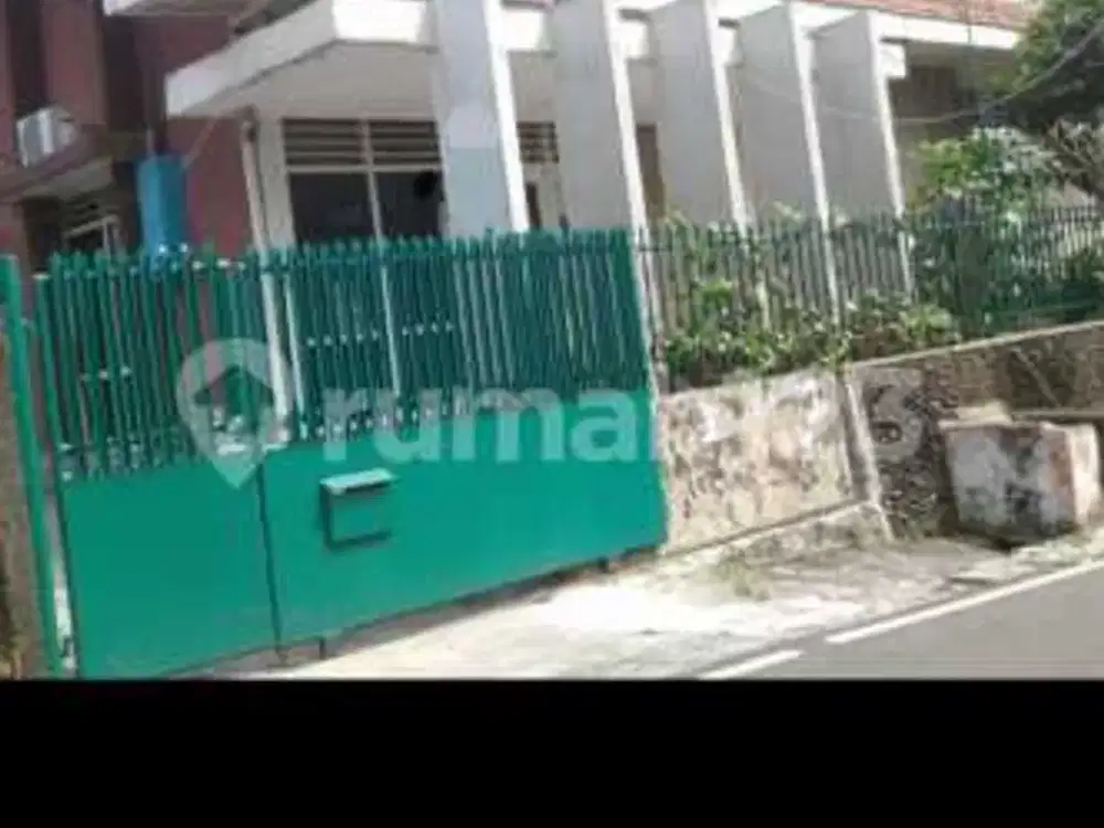 Investasi Rumah Tua Besar/ Kos di Bendungan Hilir, Jakarta Pusat