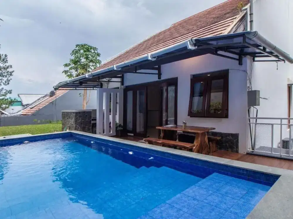 Rumah Villa Private Pool Siap Huni di Dago Pakar Resort Bandung