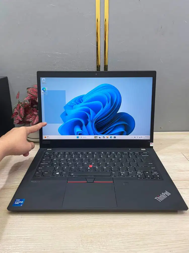 Laptop Lenovo Thinkpad T14 G2 Core i7-1185G7 RAM 16GB 14inch N-ETM