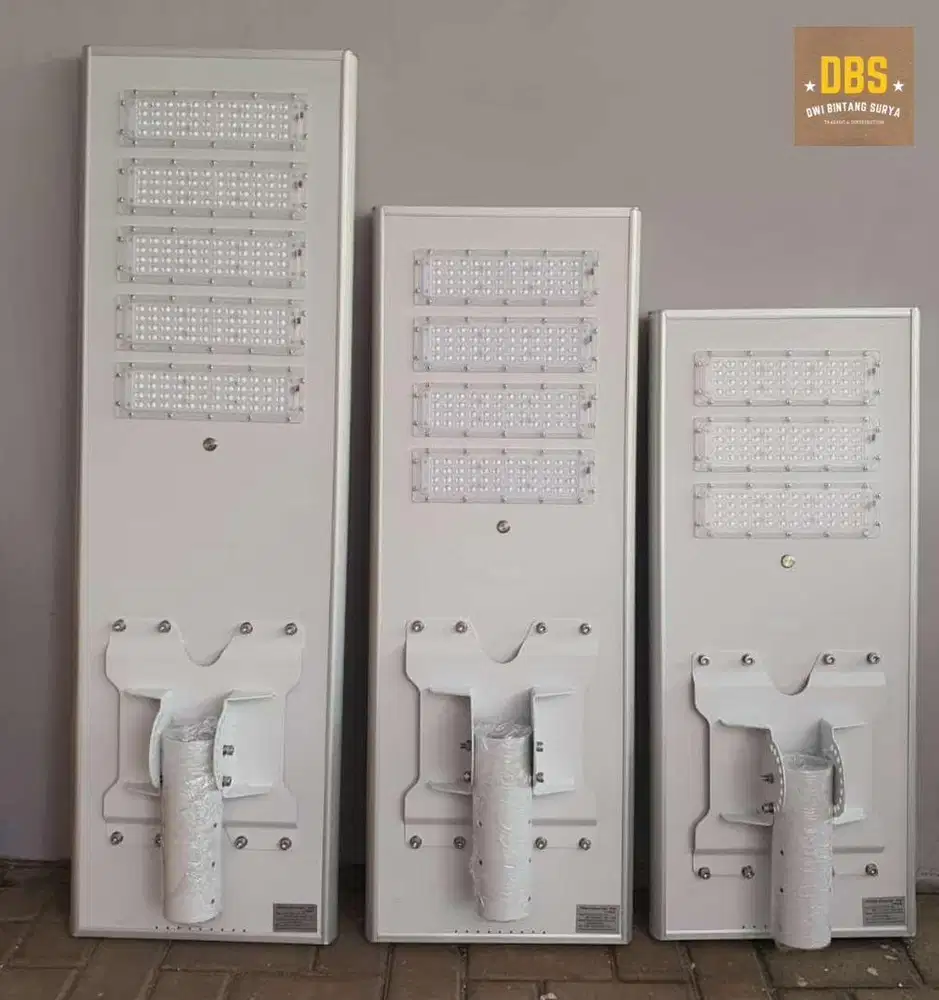 Lampu Jalan PJU Solar Cell LED All In One
