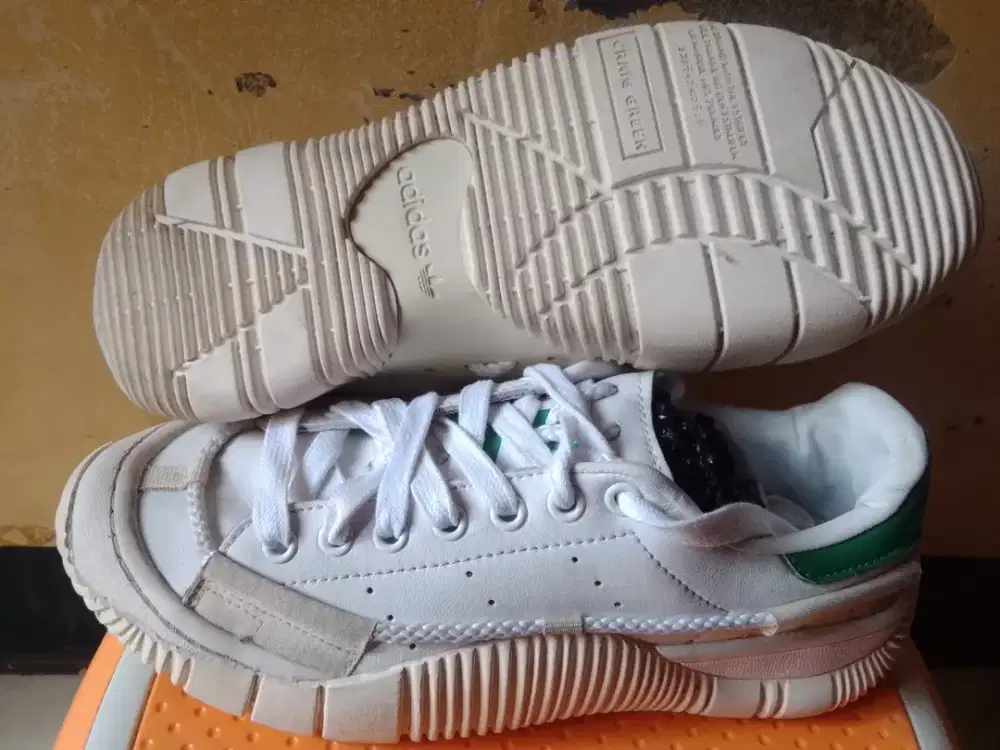 Sepatu Adidas StanSmith