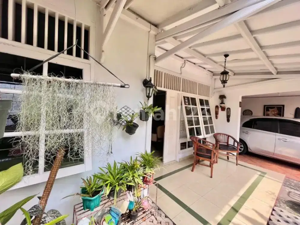 Rumah 2 LT, Jl. Bendi Dekat ke Pim dan Gandaria City