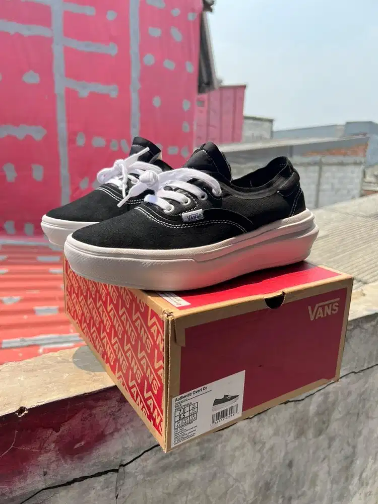 VANS AUTHENTIC OVER CC BLACK WHITE