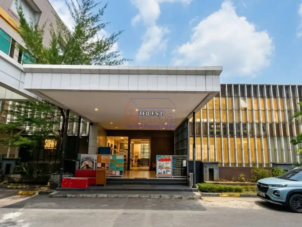 Gedung Ex Restoran 2 LT Samping Pintu Masuk Matahari Nagoya Hill