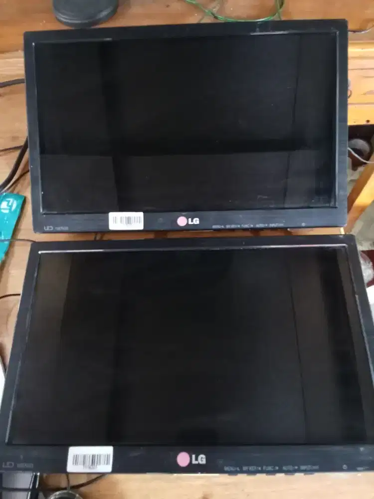Monitor LED 16 inch, LG 16EN33, Tanpa Kaki, Normal, COD Cijantung Dsk