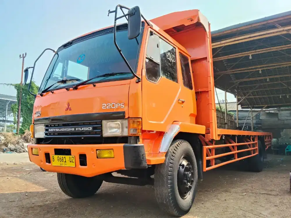 Mitsubishi fuso HS 220 Ps