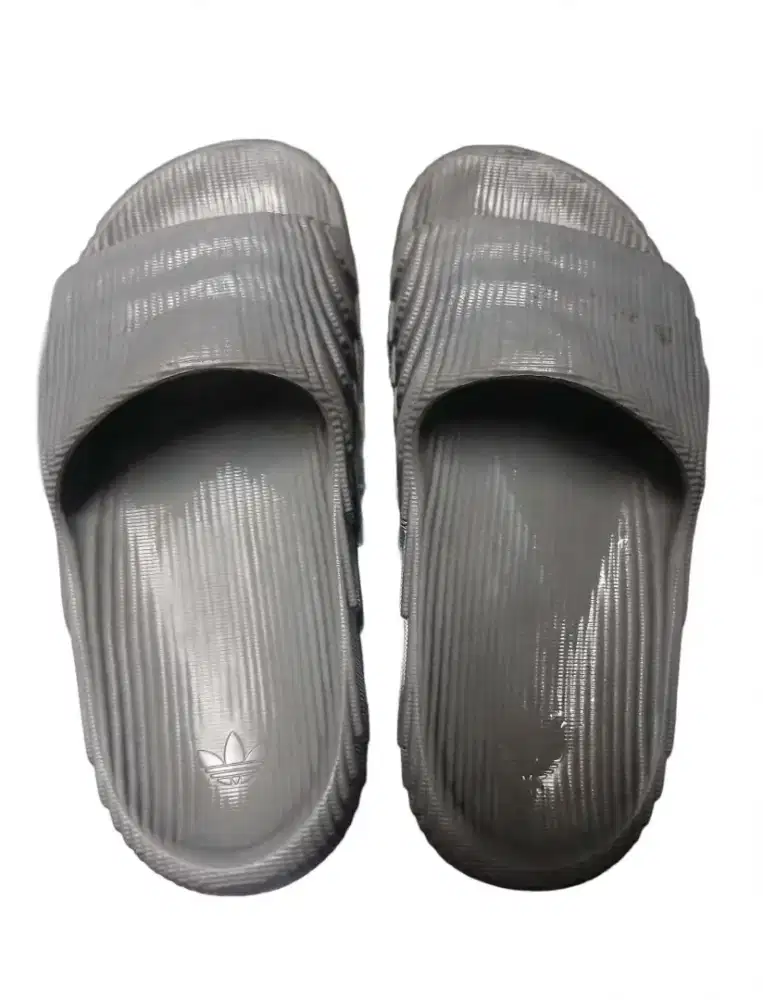 Jual Adidas Adilette 22 Slides Grey Five / Aluminium Grey Original