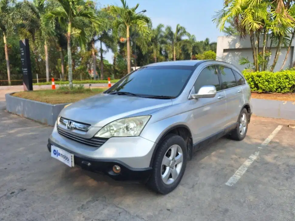 LOW DP Toyota Avanza 1.5 Veloz Bensin-AT 2022 6BY