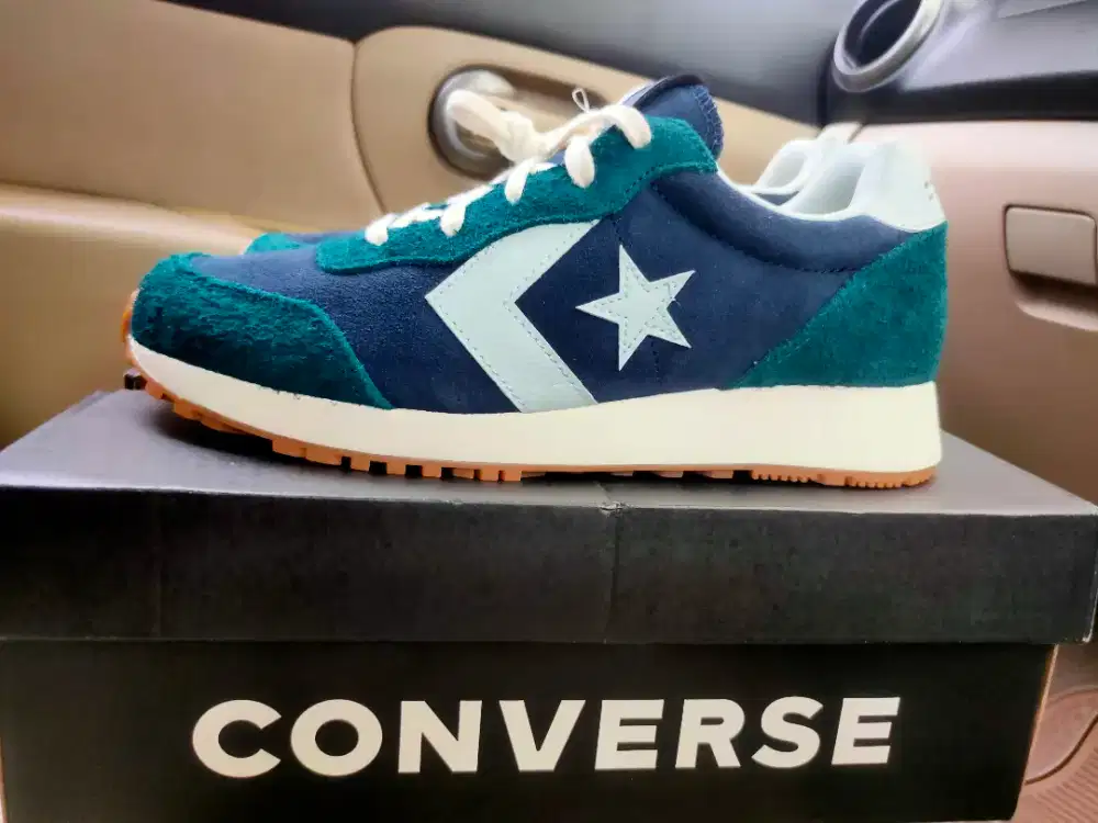 ( BARU ) Converse Omega Trainer  Ox Size 43 ORI 1000%