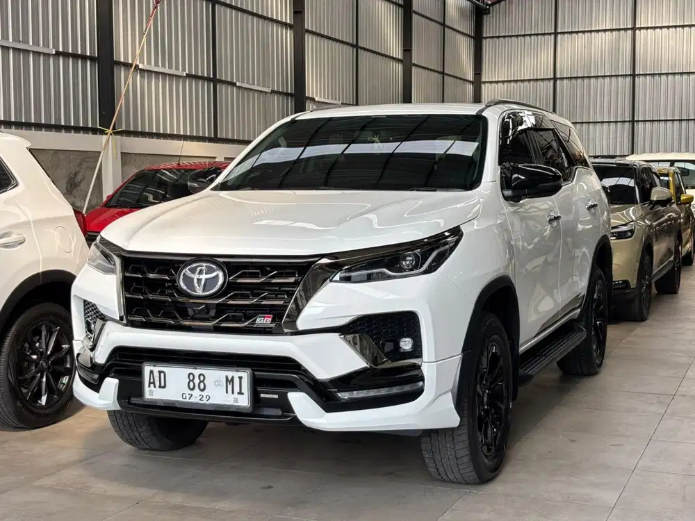Fortuner GR 2.8 tahun 2024 matic diesel