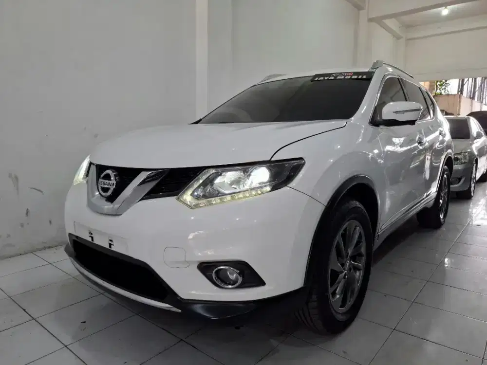 NISSAN XTRAIL 2.5 A/T, 2014