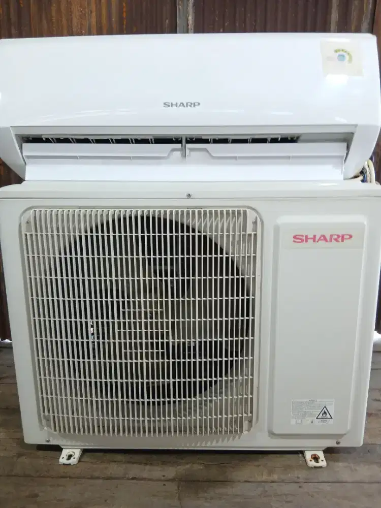 MENJUAL AC BEKAS 1/2 PK KOMPLIT