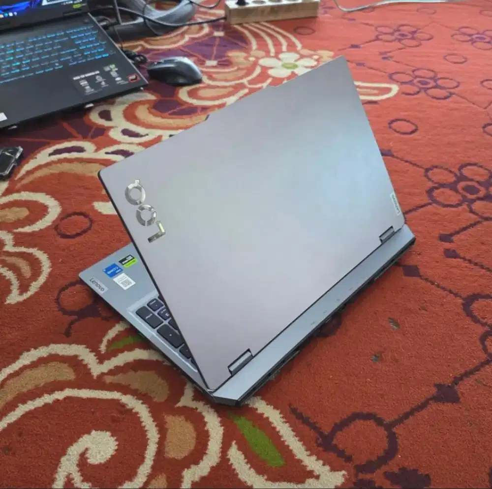 Lenovo LOQ i5-13450HX RTX5050 RAM 16GB/1TB Garansi Juli 2027