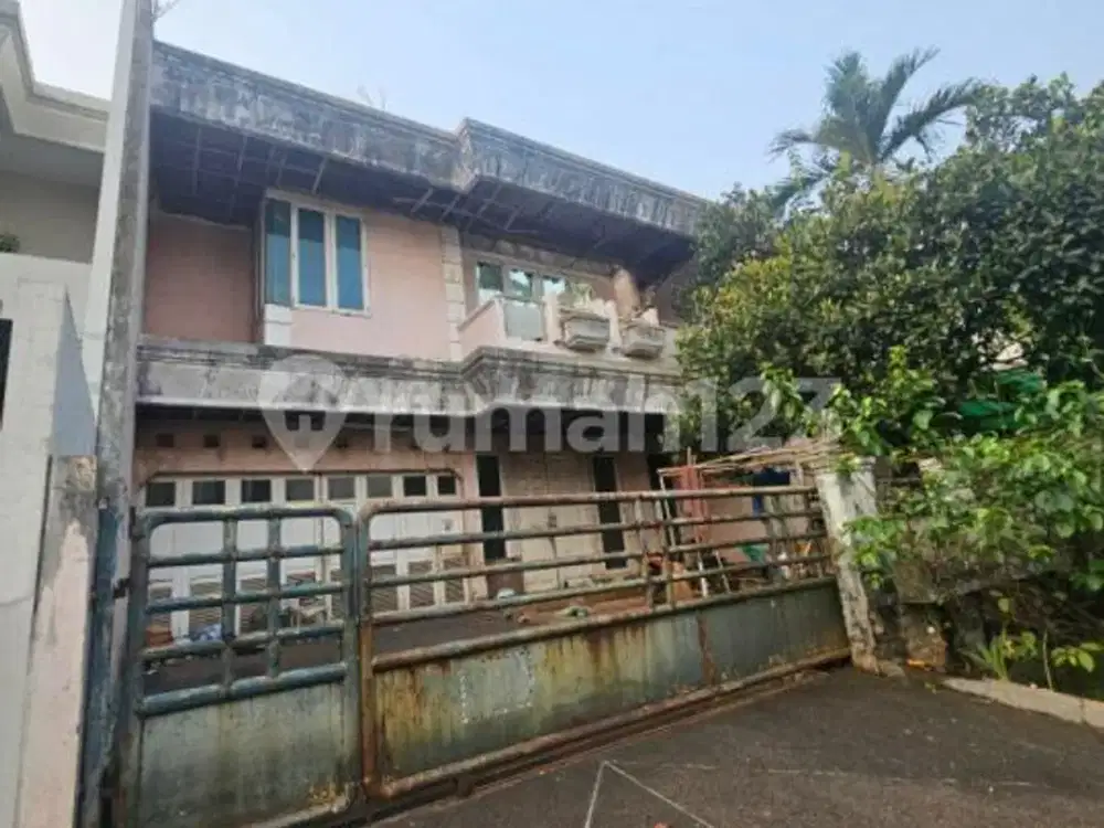 Dijual Rumah Lama di Intercon dengan Tanah 325M², Shgb
