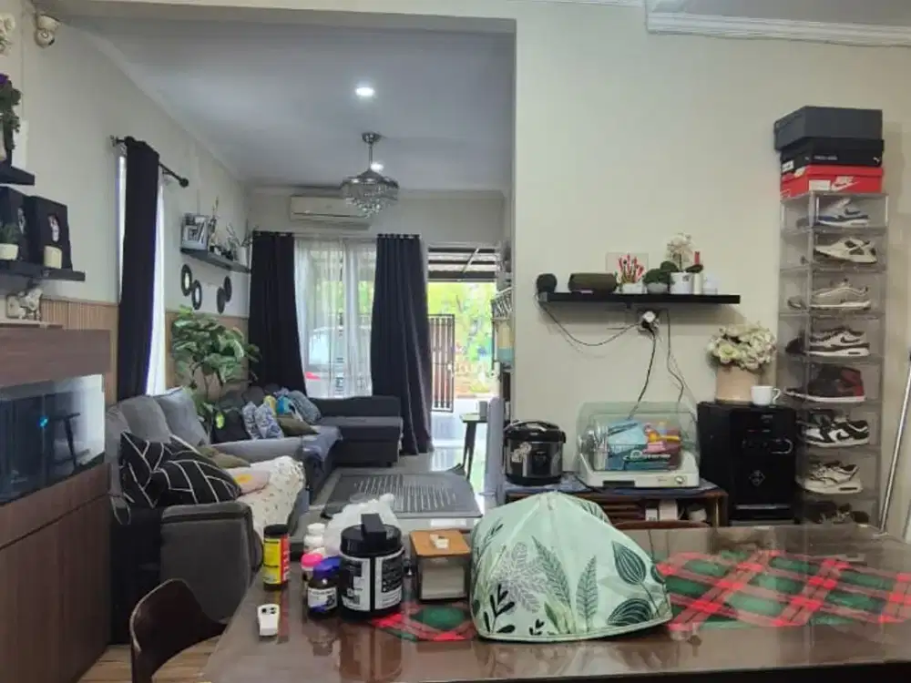 Rumah Hook Premium di Metland Ujung Menteng | 2 Lantai | LT 176M² | Shgb | 3 M Nego