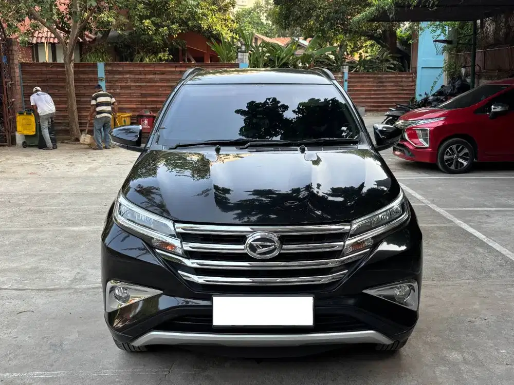 Daihatsu Terios R 1.5 AT tahun 2021