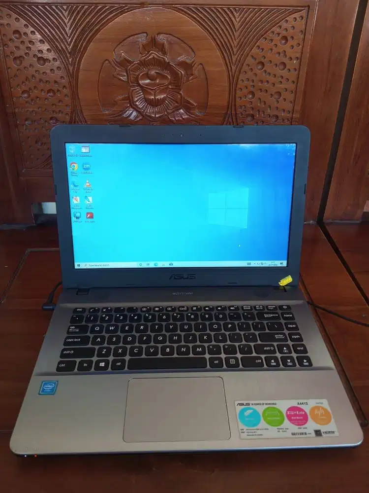 Ready Laptop Asus X441S  Prosesor Intel Celeron  Ram 2 GB SSD 128 GB