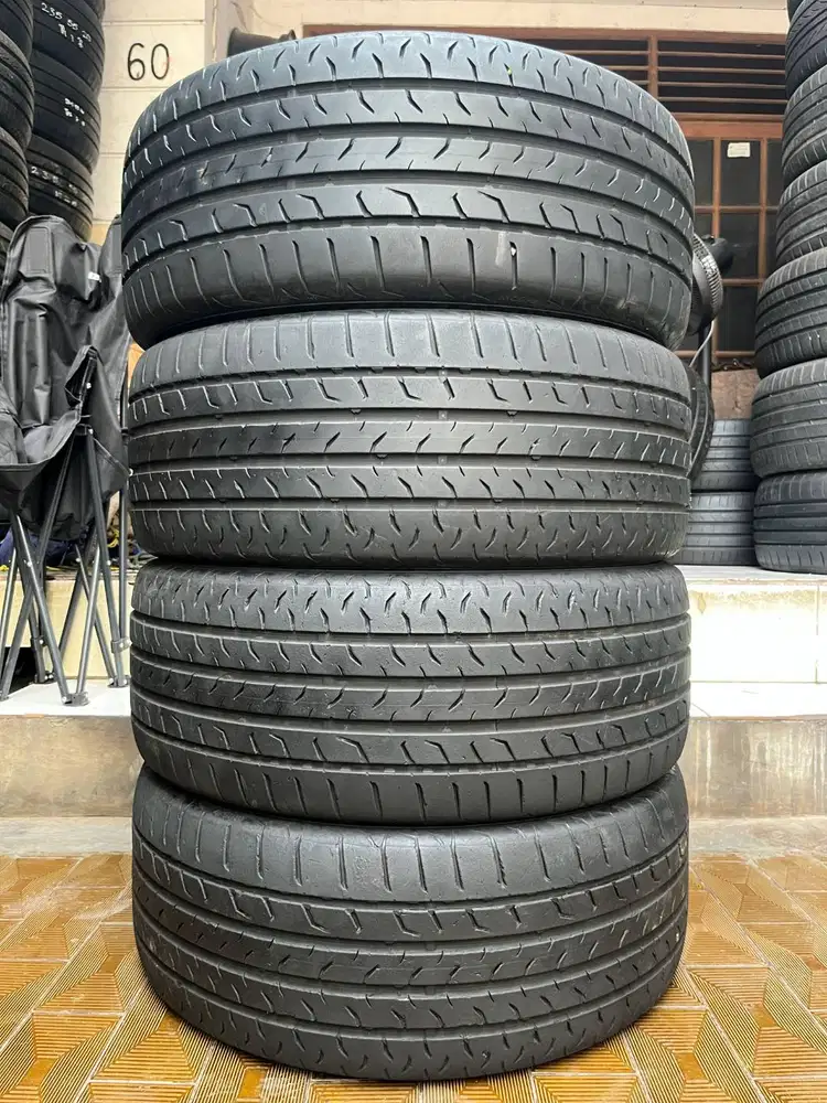 Ban Continental Max Contact MC6 235 50 r18 4Pcs