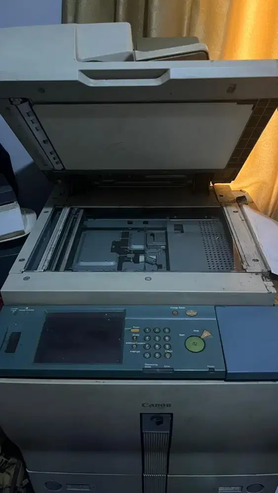 Dijual Canon imageRUNNER (iR) 5000/6000 Series Hitam Putih