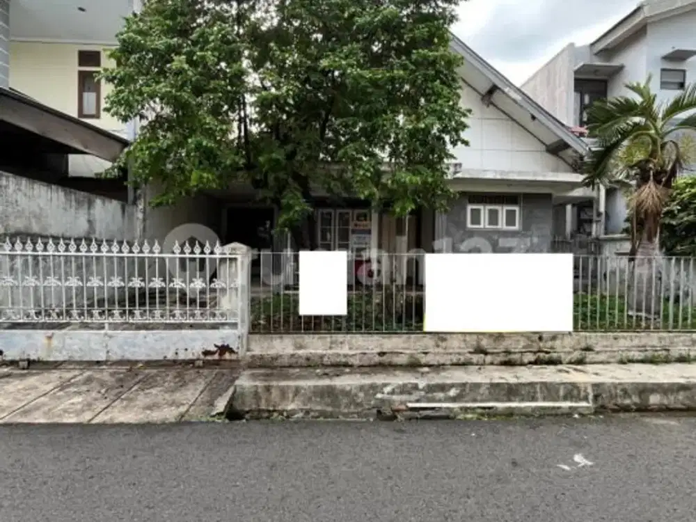 Termurah Rumah Hitung Tanah di Tebet Akses Jalan Lebar