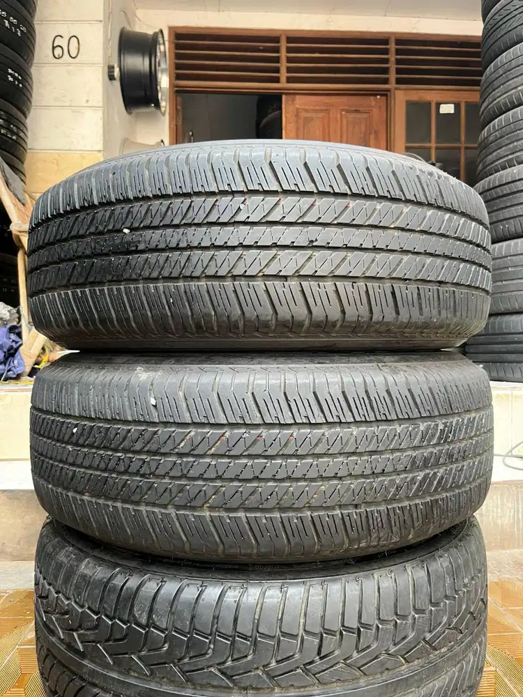 Ban Bridgestone Dueler H/T 265 65 r17 2Pcs