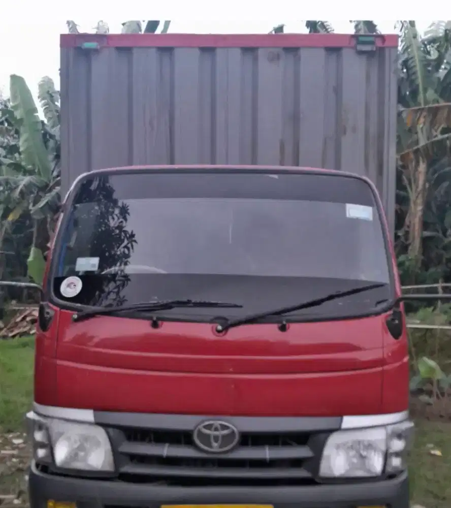 Lowongan sopir truk CDD Box
